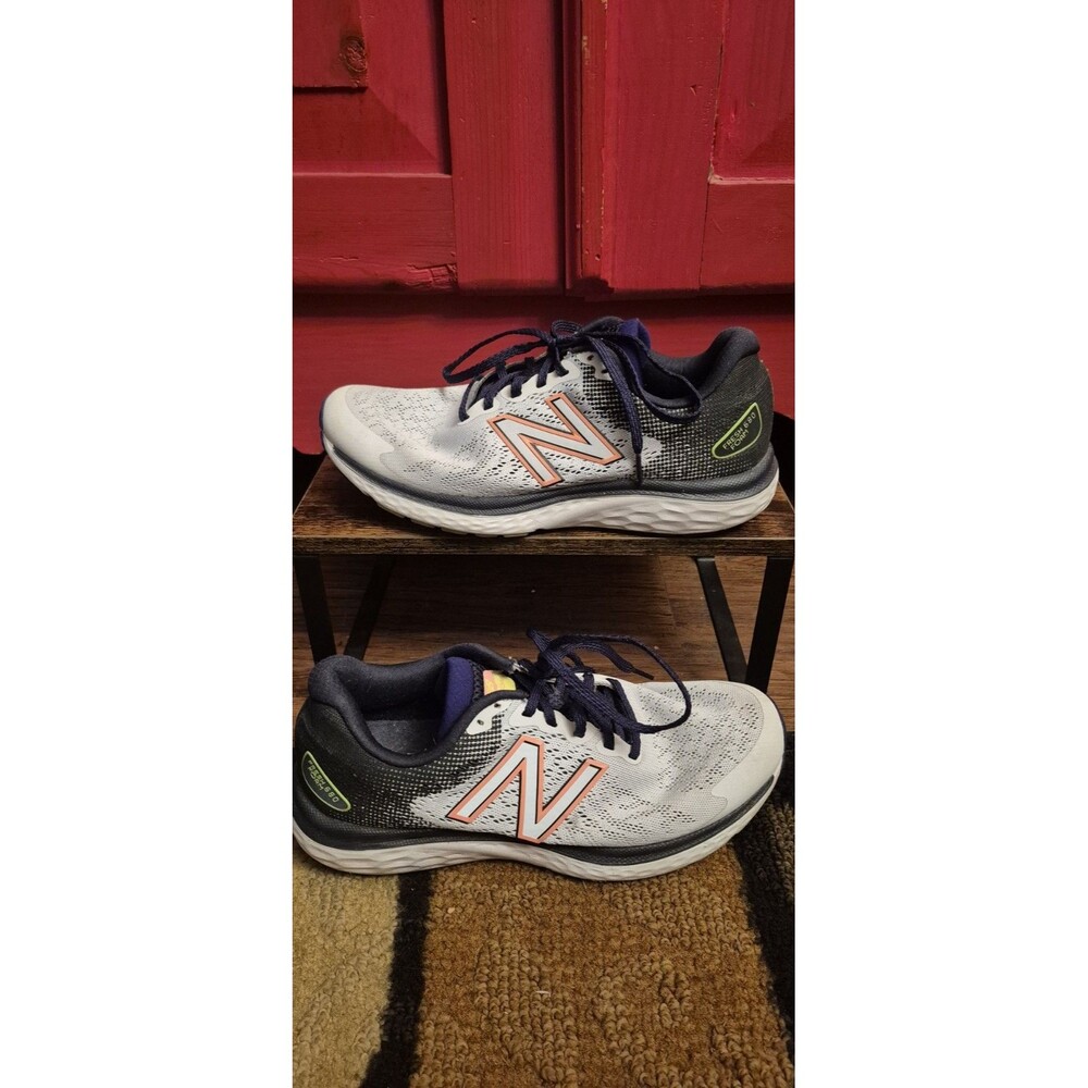 New Balance 8.5 Fresh Foam 680v7 Arctic Fox Outerspace Running Shoe Worn 2 Times